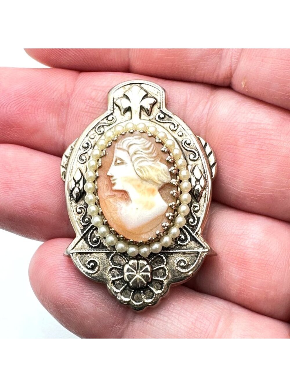 CORO Brooch Shell Gold Tone Carved Cameo Pin Vintage Estate Jewelry